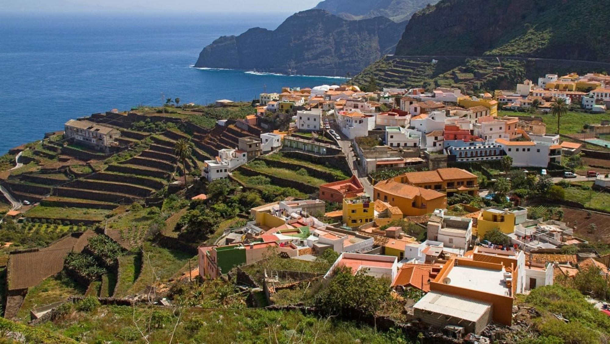 Casa La Sabina Roja 1 - Casa Con Impresionantes Vistas Sobre Hermigua Y El Mar Exterior foto